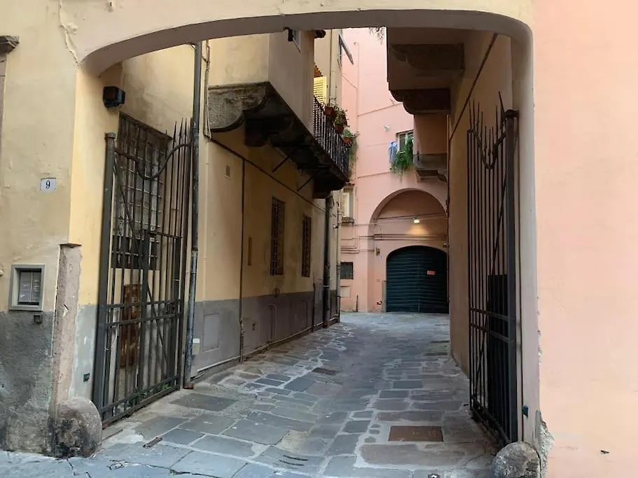 Loft Moderno Ubicato Nel Centro Storico Di Lucca Appartement 0*,  Italië